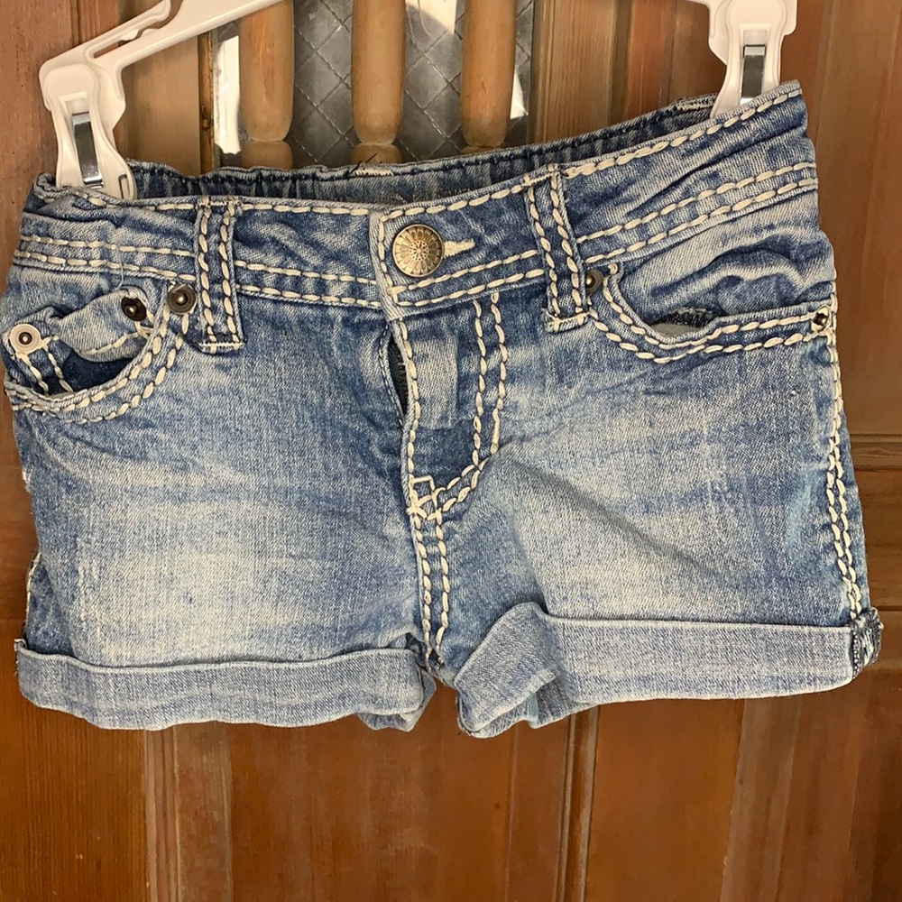Girls XS 4/5 cuffed Jean short with white stitching